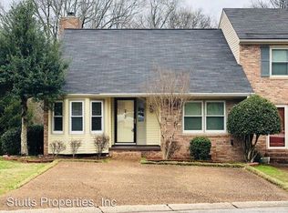 233 Woodcastle Dr, Florence, AL 35630