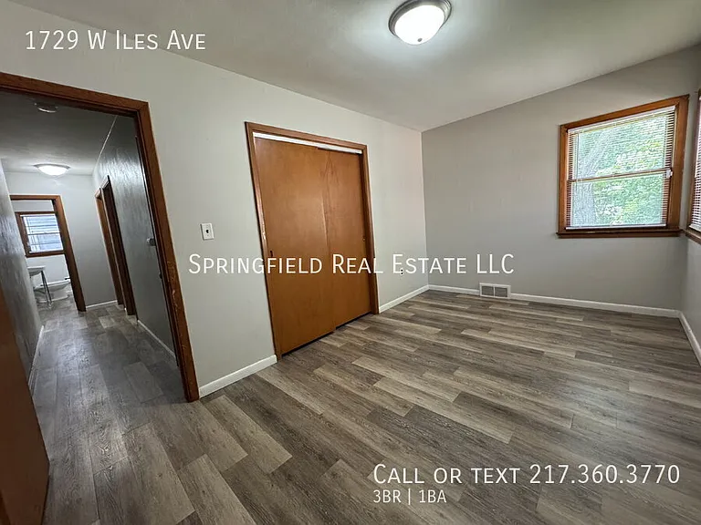 1729 W Iles Ave — Photo 15