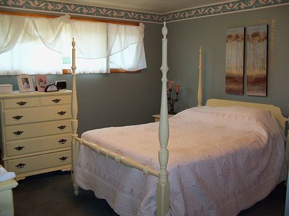 master bedroom has full bath in suite