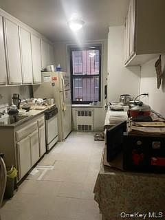 2nd image of 13815 franklin Avenue #111