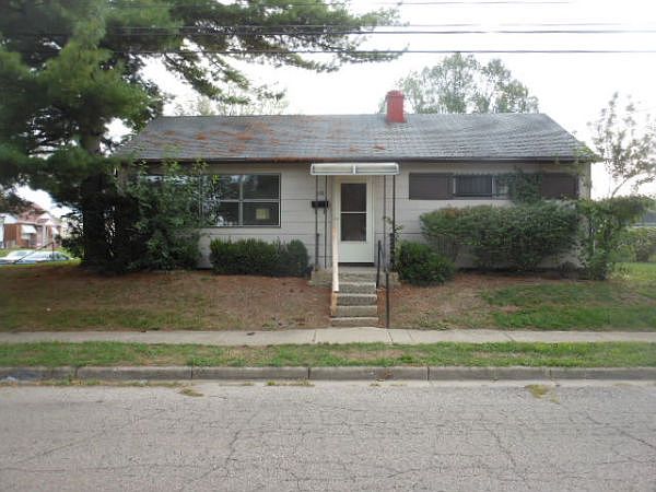 1st image of 1128 S Paul Laurence Dunbar St