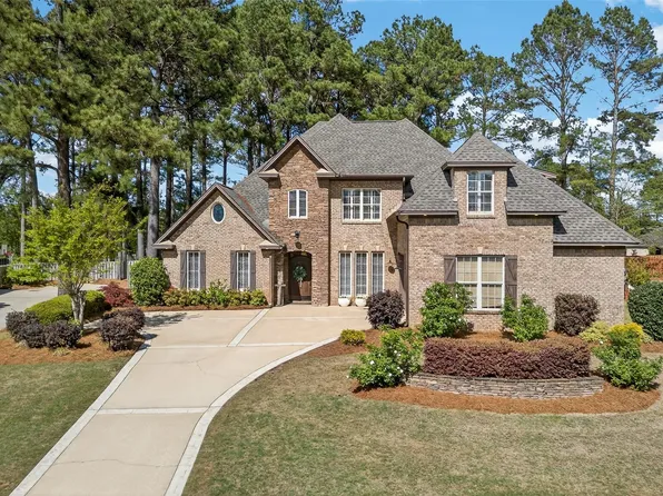 9512 Crescent Lodge Dr, Pike Road, AL 36064