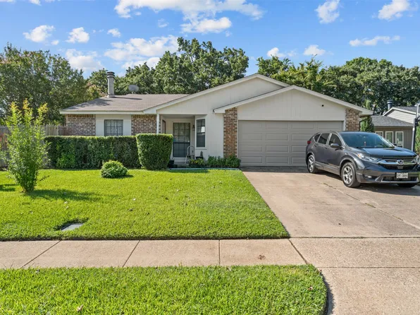 309 Westover Dr, Euless, TX 76039