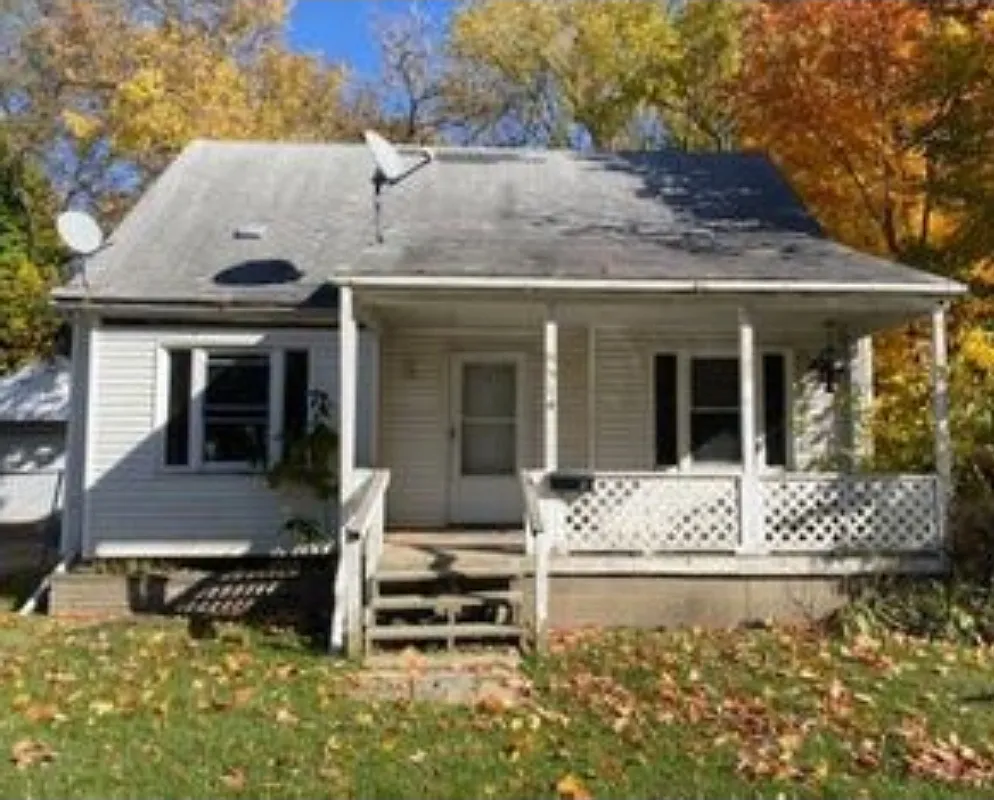 3 bed, 1668 sqft, $1,000 — Photo 1