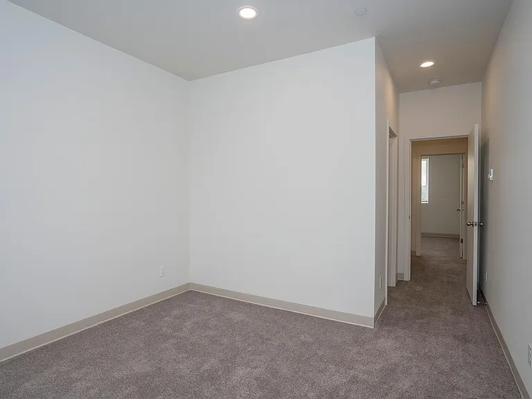 11114 Freiday St SW #C-3 — Photo 11