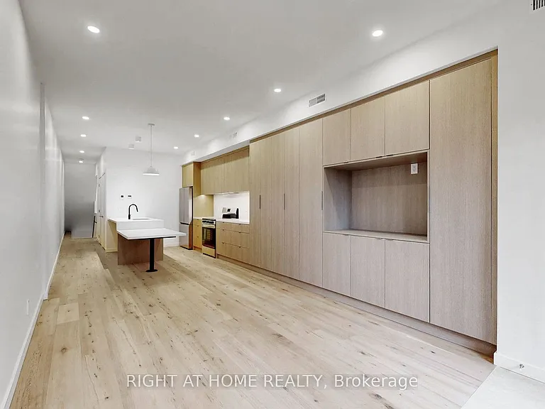 14 Salem Ave #1 — Photo 2