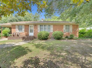 5104 Palmetto Ln, Fayetteville, NC 28304