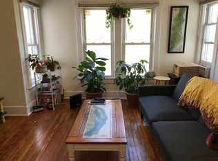 507 W Columbia Ave APT 3, Champaign, IL