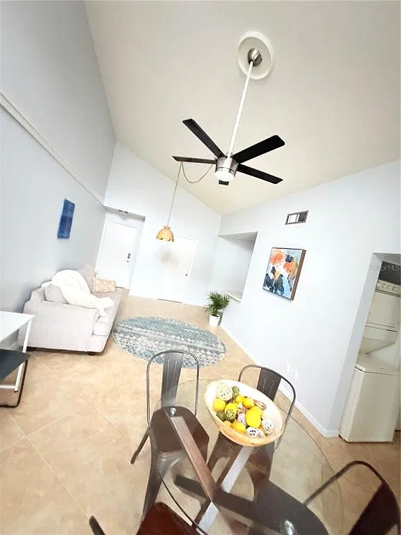 1 bed, 1.0 bath, 675 sqft, $1,395 — Photo 3