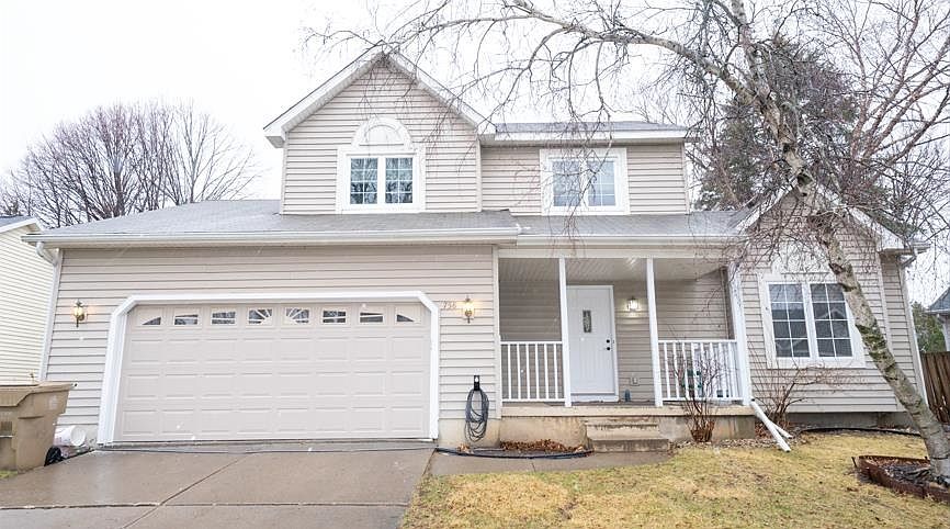 1st image of 758 Sky Ridge Dr