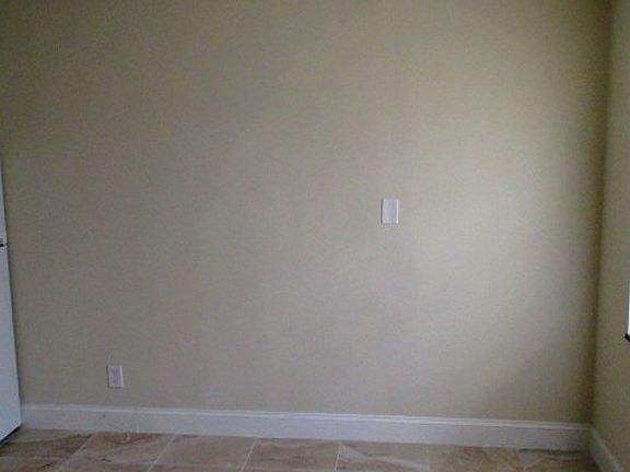 4th image of 1075 NE 39th St #108-H-11