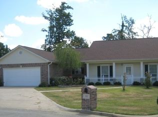 112 Honeysuckle Ct, Lufkin, TX 75904