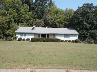 14400 Loring Rd, Bonner Springs, KS 66012