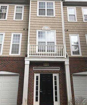 2nd image of 6439 Park Pond Dr
