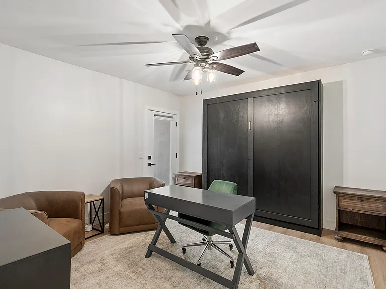 3515 E Piccadilly Rd — Photo 9