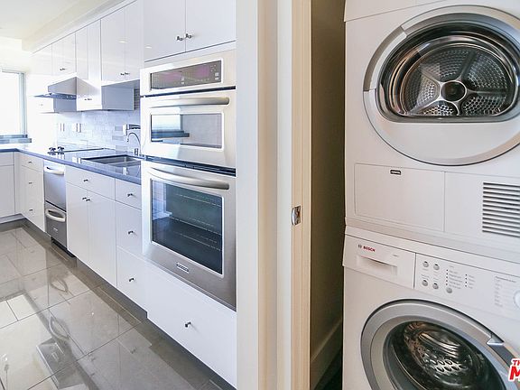 2nd image of 2220 Avenue Of The Stars Unit 1201