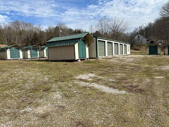 3rd image of 5986 Highway 421 N
