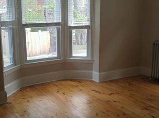 16 Marshall St, Portland, ME 04102