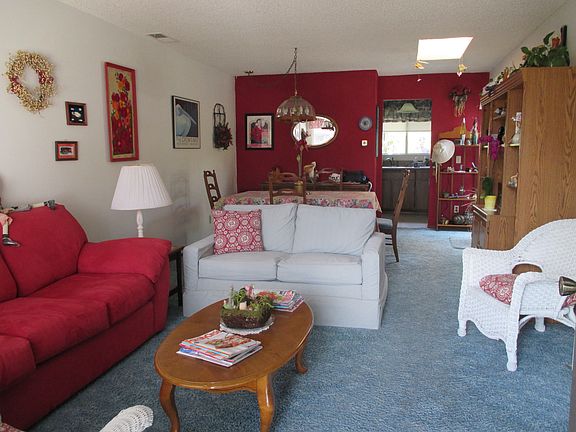 2nd image of 4592 Westridge Dr