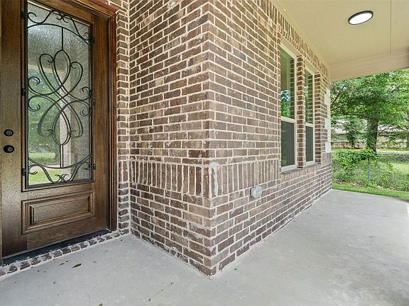 3rd image of 509 Waterboard Dr