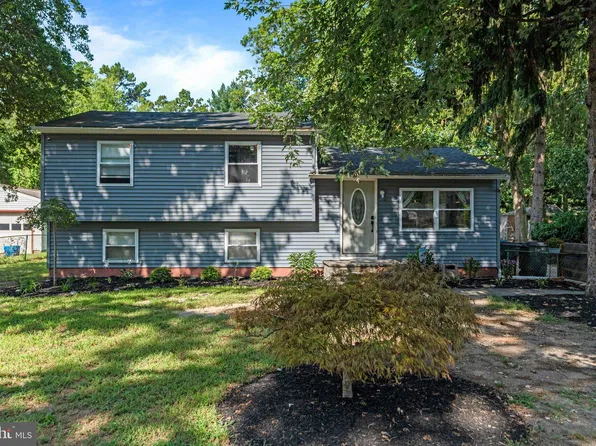 519 Cains Mill Rd, Williamstown, NJ 08094