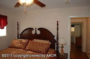 3rd image of 4107 Terrace Dr