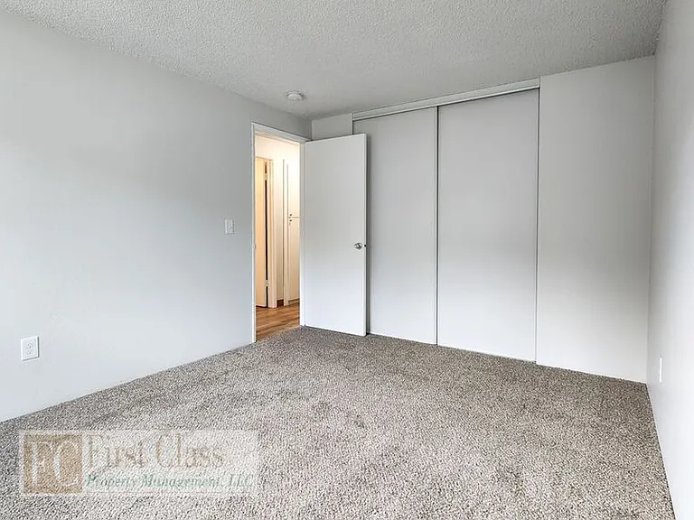 3648 SW Beaverton Hillsdale Hwy #9 — Photo 16