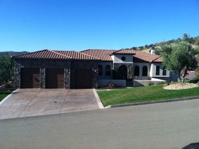 9440 Perrett Rd photo 1