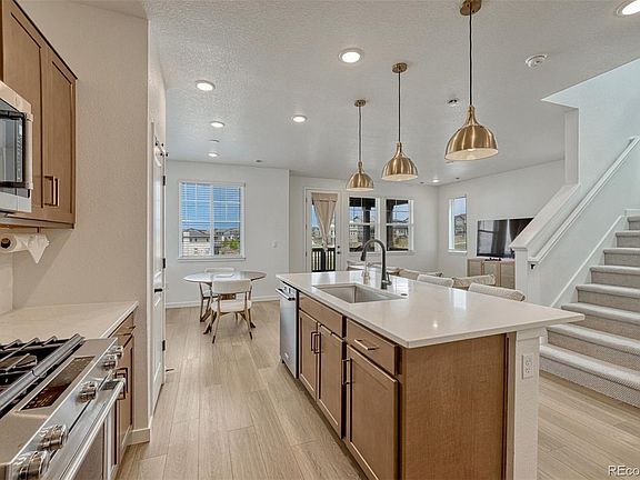 5th image of 8673 Middle Fork Street