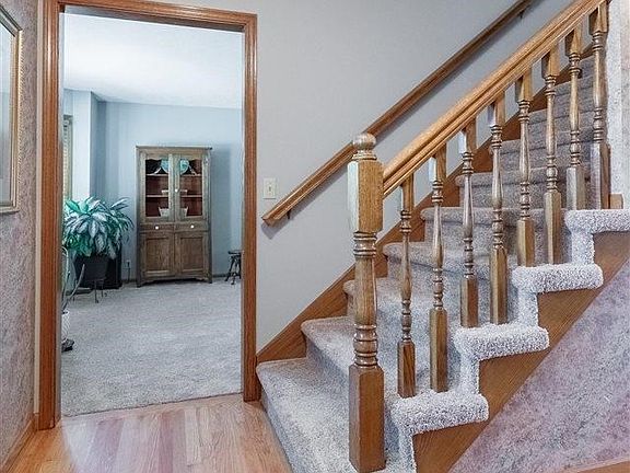 2nd image of 5000 Deer Creek Cir