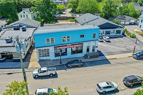 33 Railroad Ave #1 Photo 1