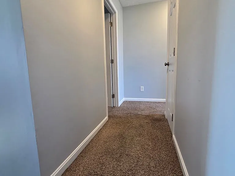 153 Twin Lakes Dr — Photo 17