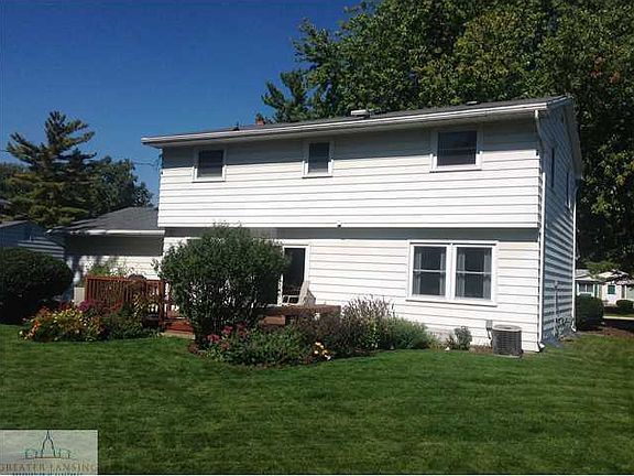 2nd image of 819 E Crown Blvd