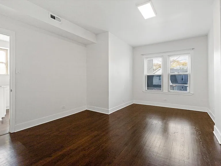 5742 N Milwaukee Ave #2A — Photo 6