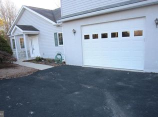 1938 Freier Rd, Quakertown, PA 18951