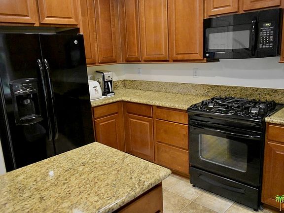 4th image of 35778 Elk Ln