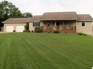 8819 Tucker Rd, Mount Vernon, OH 43050