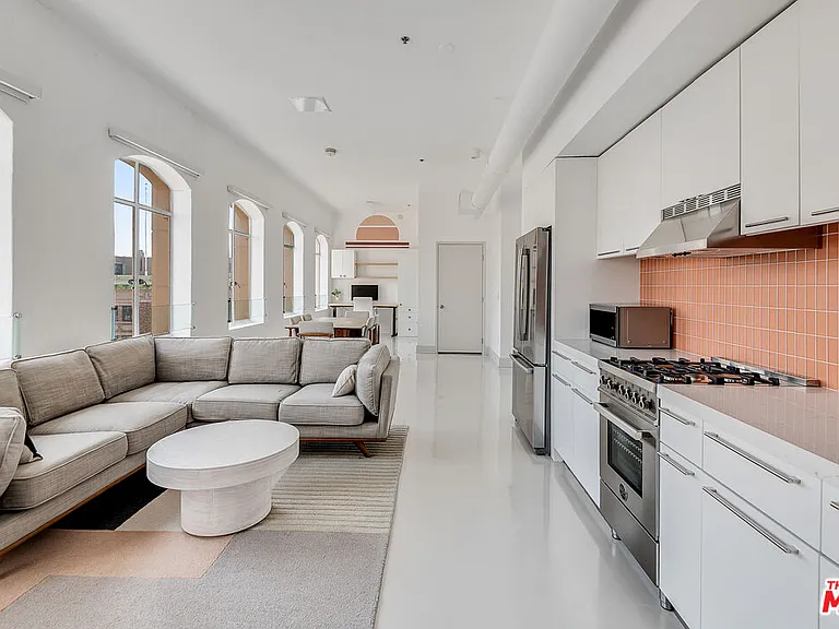 6253 Hollywood Blvd #1201 — Photo 10