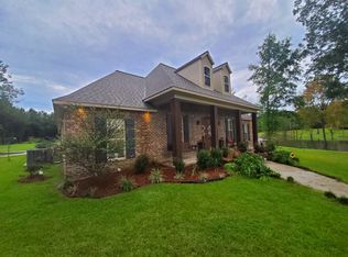 28 Tommy Red Rd, Sumrall, MS 39482