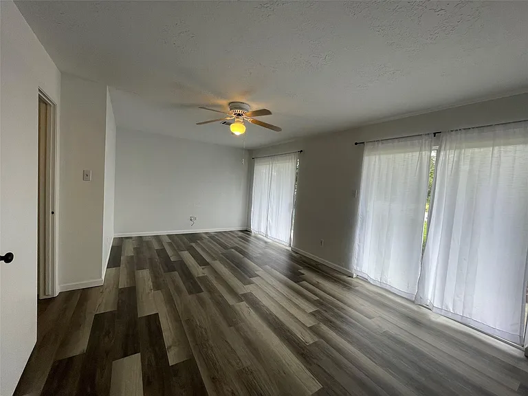 2 Thunderbird Dr #A — Photo 7