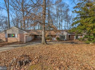 216 Emerald Hill Dr, Fort Washington, MD 20744