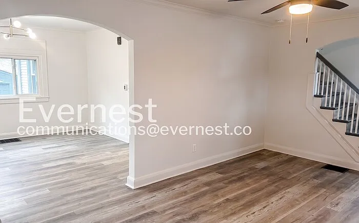 2730 Elliott Ave — Photo 9
