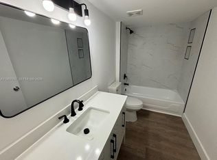 460 S Park Rd #6110, Hollywood, FL 33021