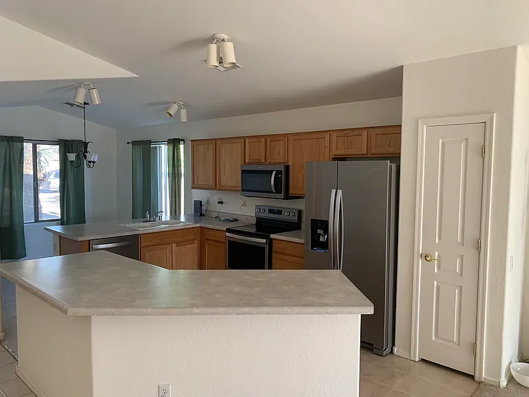 6200 S Dragoon Dr — Photo 4