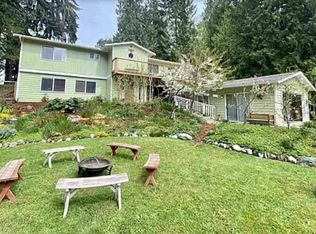 21 East St #B, Sequim, WA 98382