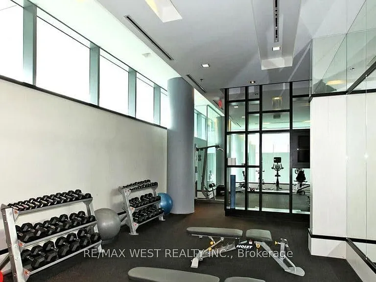 80 John St #4405 — Photo 25