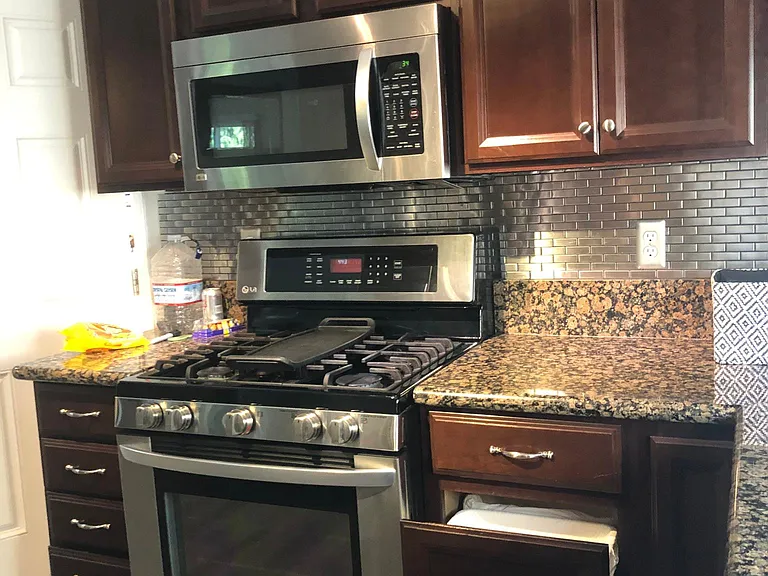124 Furber Ln — Photo 7