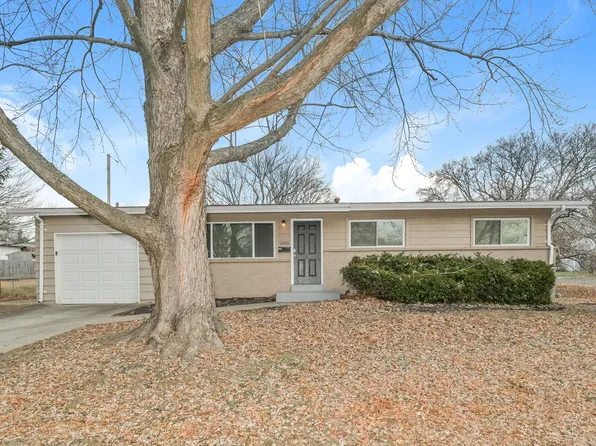 2010 Thunderbird Ave, Florissant, MO 63033