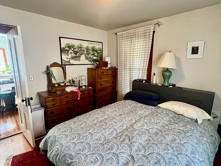 47 Clarendon Ave #1 — Photo 6