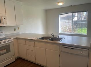 1015 S Lincoln Way #B, Galt, CA 95632